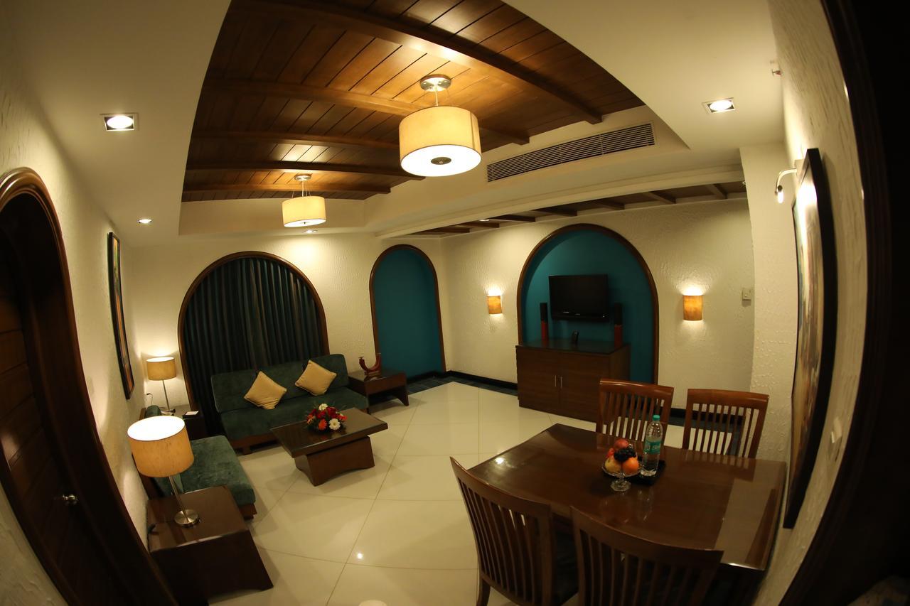Hotel The Residency Karur Exterior foto