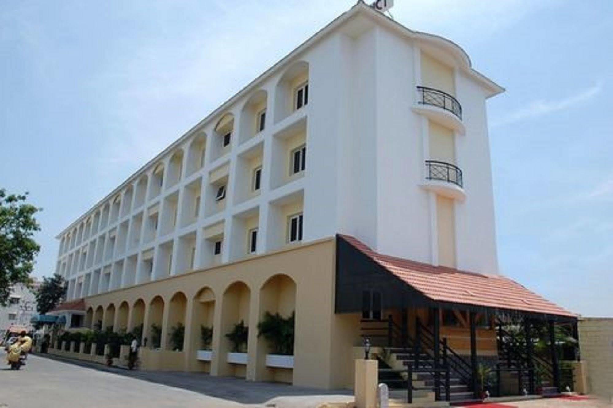 Hotel The Residency Karur Exterior foto